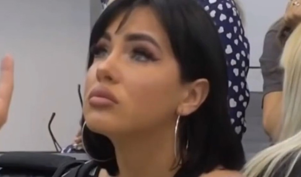 Aleksandra Subotić čula STRAŠNE stvari iz spoljnog sveta! Ne može da se smiri, traži pomoć POLICIJE! (VIDEO)