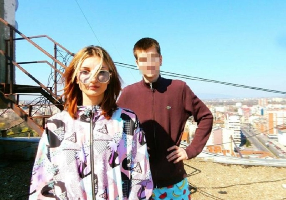 "Video sam devojku u lokvi krvi. Dva dečaka su stajala kraj nje..." Ispovest Ivinog (19) komšije, svedoka tragedije (FOTO)