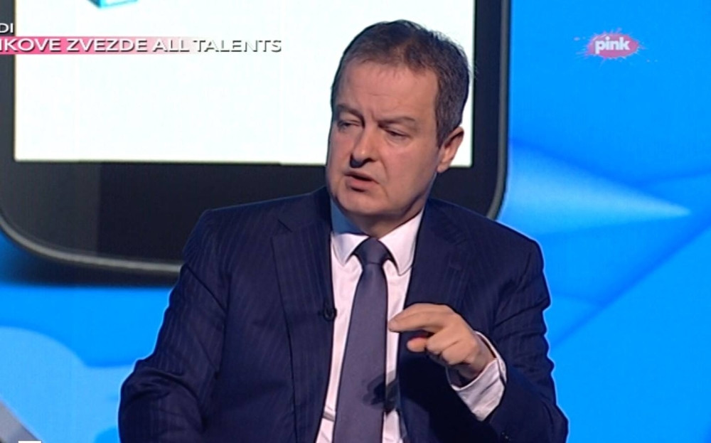 Pročitao je pred svima u studiju, a njen sadržaj nije nimalo laskav. Svima je bilo neprijatno!