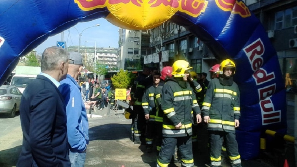 Više od 100 učesnika na trci uz stepenište Beograđanke