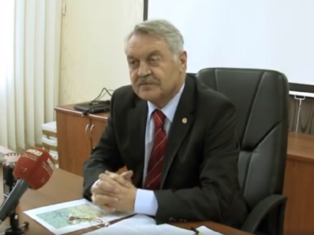 Slao zaposlene na poligraf, a posle JAVNE PRETNJE radnicima, Rajko je postao najomraženiji direktor