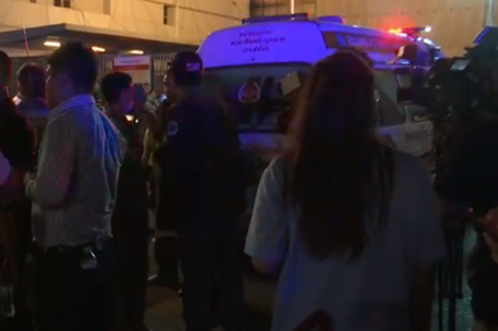 Ljudi skaču u bezdan, ima mrtvih!