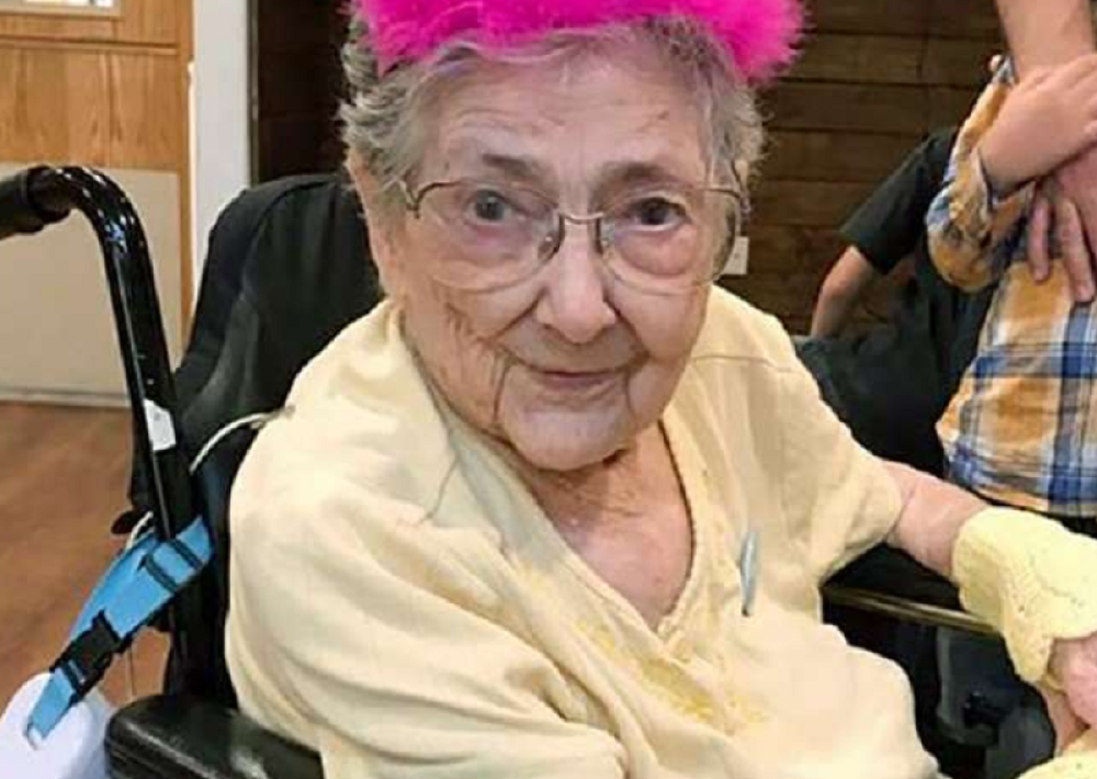 Živela 100 godina, pa dala telo naučnicima, kada su je otvorili ostali su ZAPREPAŠĆENI: Sve je kao u ogledalu!