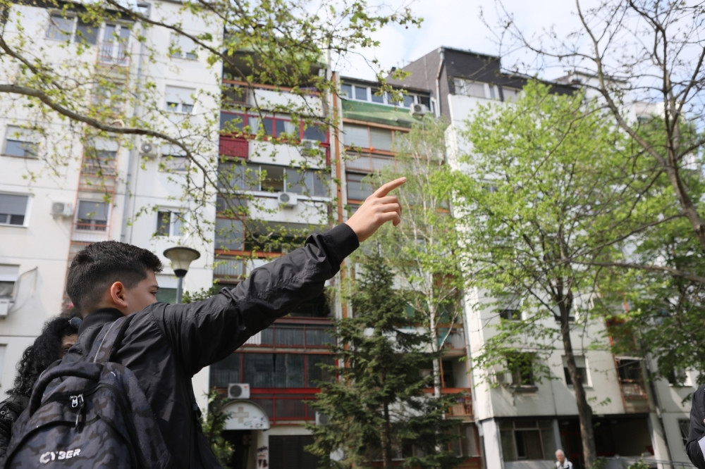 Preminuo otac dečaka koji se ubio na Novom Beogradu!