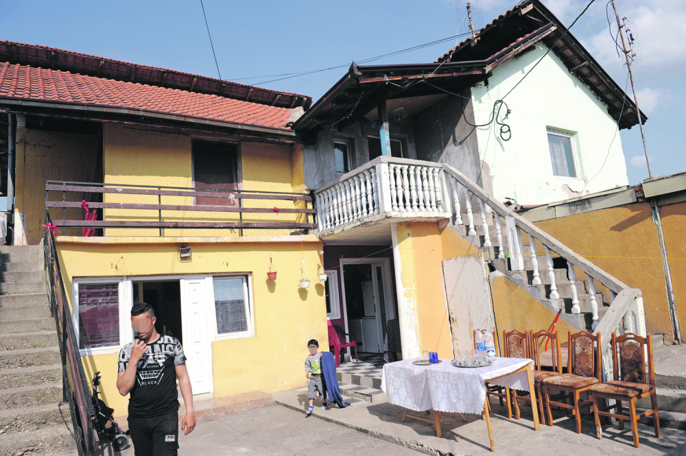 Devojčici je išla pena na usta, mislili su da je pojela mišomor, ali majka je na kraju ispričala nešto mnogo strašnije!