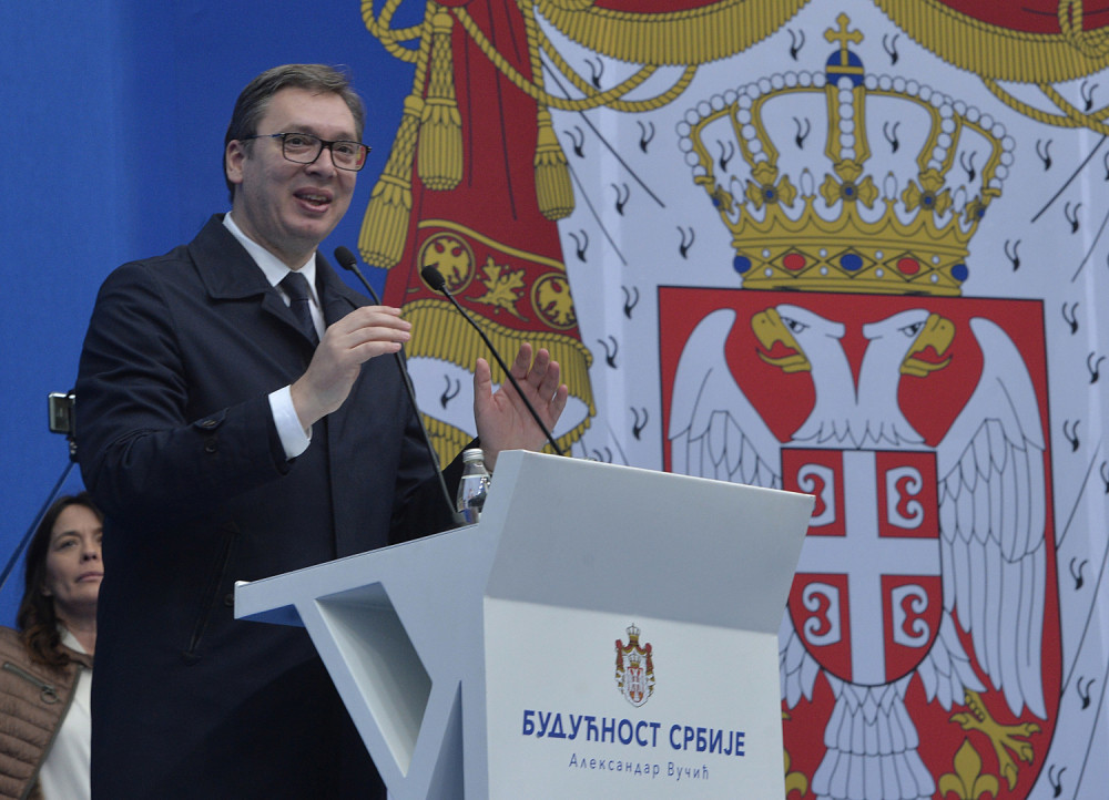 Na Trgu slobode u Novom Sadu više od 40 HILJADA LJUDI! Predsednik Vučić najavio nove KAPITALNE INVESTICIJE (FOTO/VIDEO)