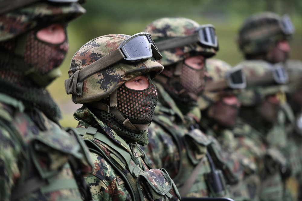 Kad su TRANSPORTNI AVIONI počeli da sleću na Batajnicu, niko nije mogao DA POVERUJE da je počelo!