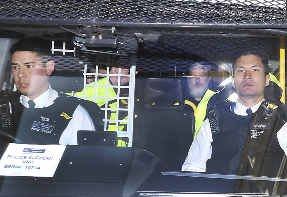 Švedski tužioci podneli zahtev za pritvaranje Asanža zbog istrage o silovanju!