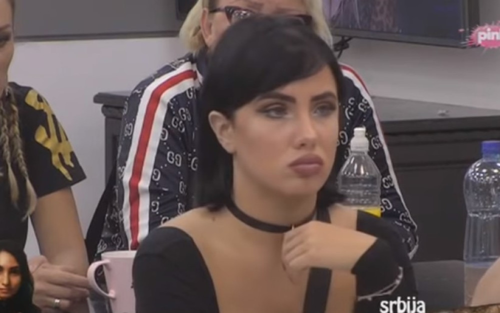 Evo šta je Aleksandra Subotić morala da uradi kako bi za 10 minuta zaradila 2.000 evra!