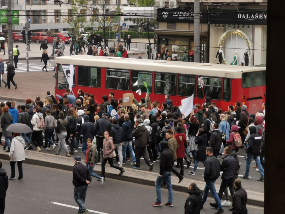 Pristalice Đilasa, Jeremića, Obradovića i Trifunovića se razilaze! (FOTO/VIDEO)