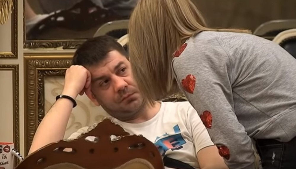 Osvanula VRELA slika Jelene iz kreveta Ivana Marinkovića! Digla noge u vazduh, pa uradila nešto provokativno! (FOTO)