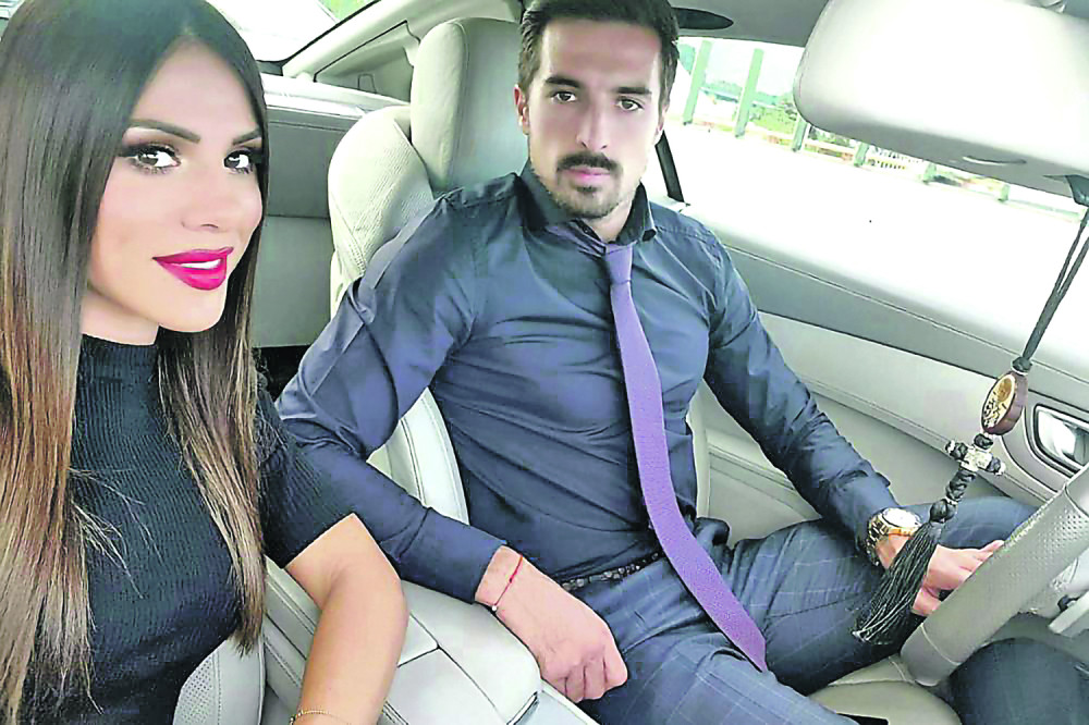 Nakon eksplicitnih fotografija, oglasila se Sandra Afrika!