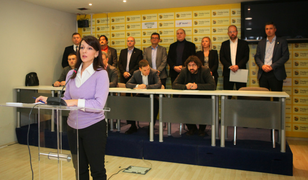 U Skupštini su u subotu bili samo zaposleni, policija i akreditovani mediji