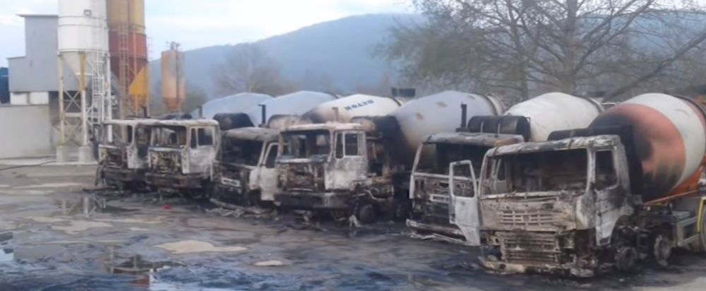 IZBEGLICI IZ HRVATSKE zapalili 9 kamiona, dve mašine i tri zgrade, ŠTETA pola miliona evra