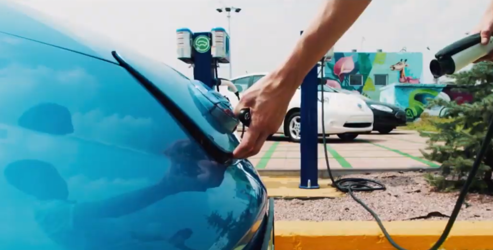 Norveška je prva zemlja u kojoj će se voziti isključivo električni automobili?