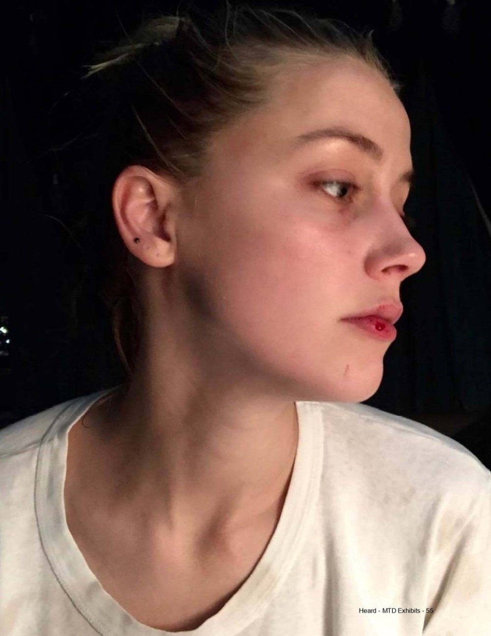 Bivši dečko ju je oteo kad je bila tinejdžerka, mučio i držao u zatočeništvu, sada se spasila i otkrila detalje HORORA!