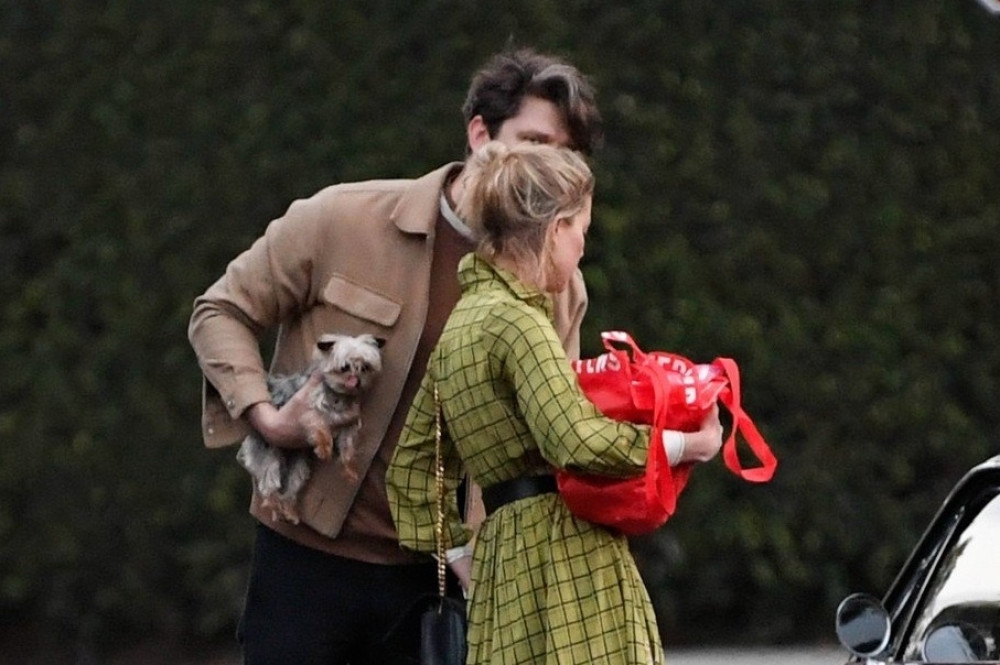 Poznatu glumicu muž BRUTALNO TUKAO! Pokazala modrice i podlive, ON je dobio zabranu prilaska!