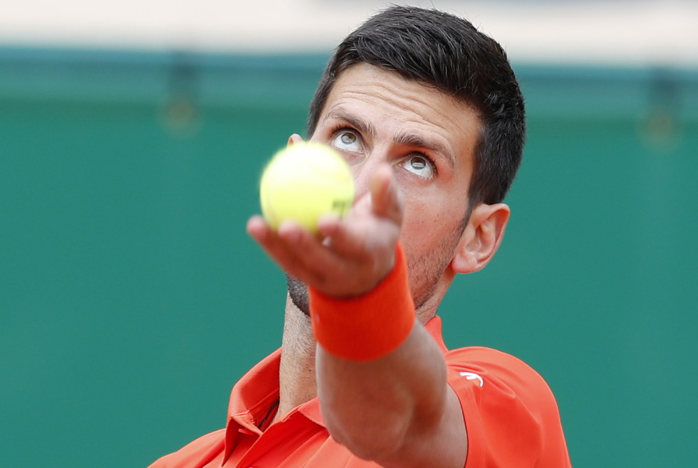 Ponovo on u Novakovom boksu, ponovo poraz! Ovo je još jedan razlog Đokovićevog ispadanja! (FOTO)