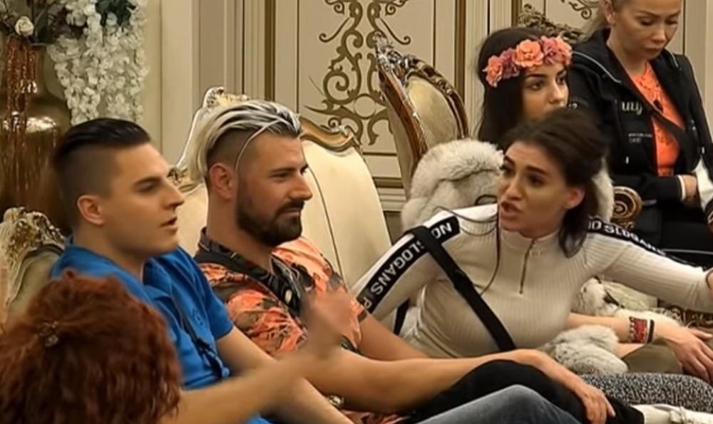 Besan urlao na Izabelu usred emisije, a ni ona mu nije ostala dužna! (VIDEO)