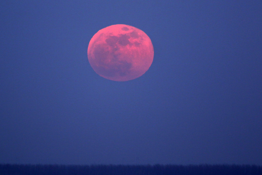 U petak u 13h obavezno pogledajte u nebo, a ovaj ritual može da izvede svako ko želi da izbaci bol i patnju iz svog života
