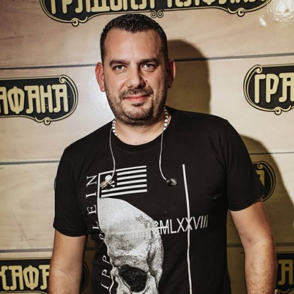 Peđa Medenica sprema ludu i nezaboravnu zabavu večeras u GRADSKOJ KAFANI