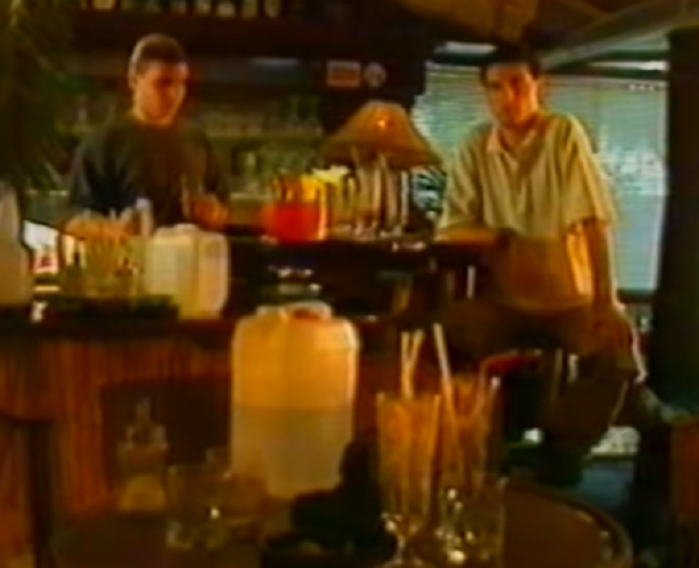 Mira Marković je volela našeg poznatog glumca! 2000. godine cela zemlja ga je gledala na TV-u i smejala se! (FOTO)