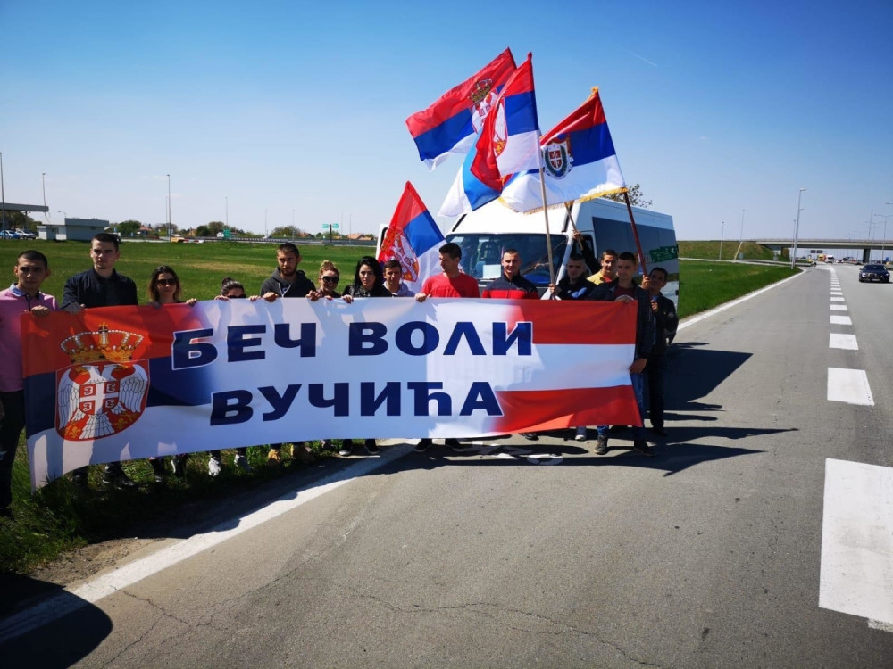 Srbi iz dijaspore krenuli na miting Budućnost Srbije i poslali jaku poruku!