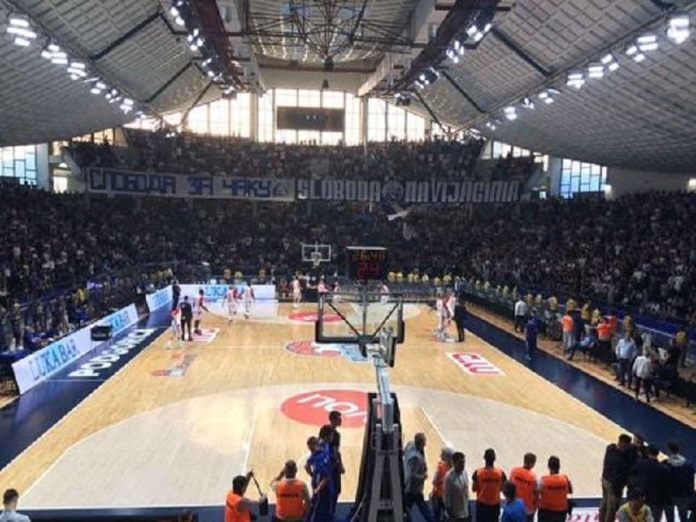 Objavljeni snimci atmosfere iz "Morače"! Stigao premijer lično! (FOTO/VIDEO)