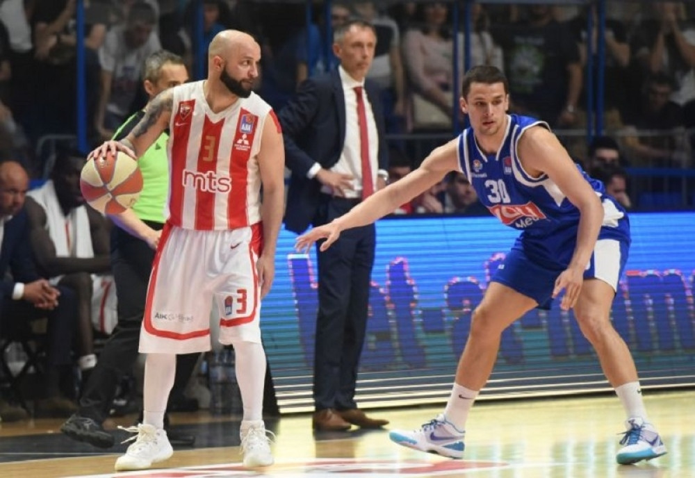 Bivši košarkaš Partizana uz repliku iz kultnog filma ismejao Budućnost! (VIDEO)