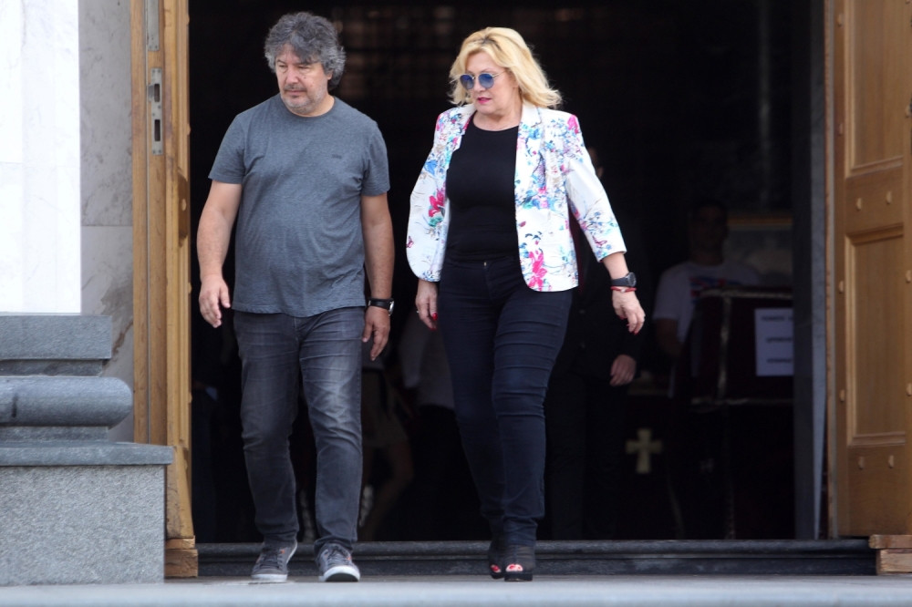 Potez Snežane Đurišić ostavio SVE U ŠOKU! Evo šta radi za dete svog nevernog dečka!