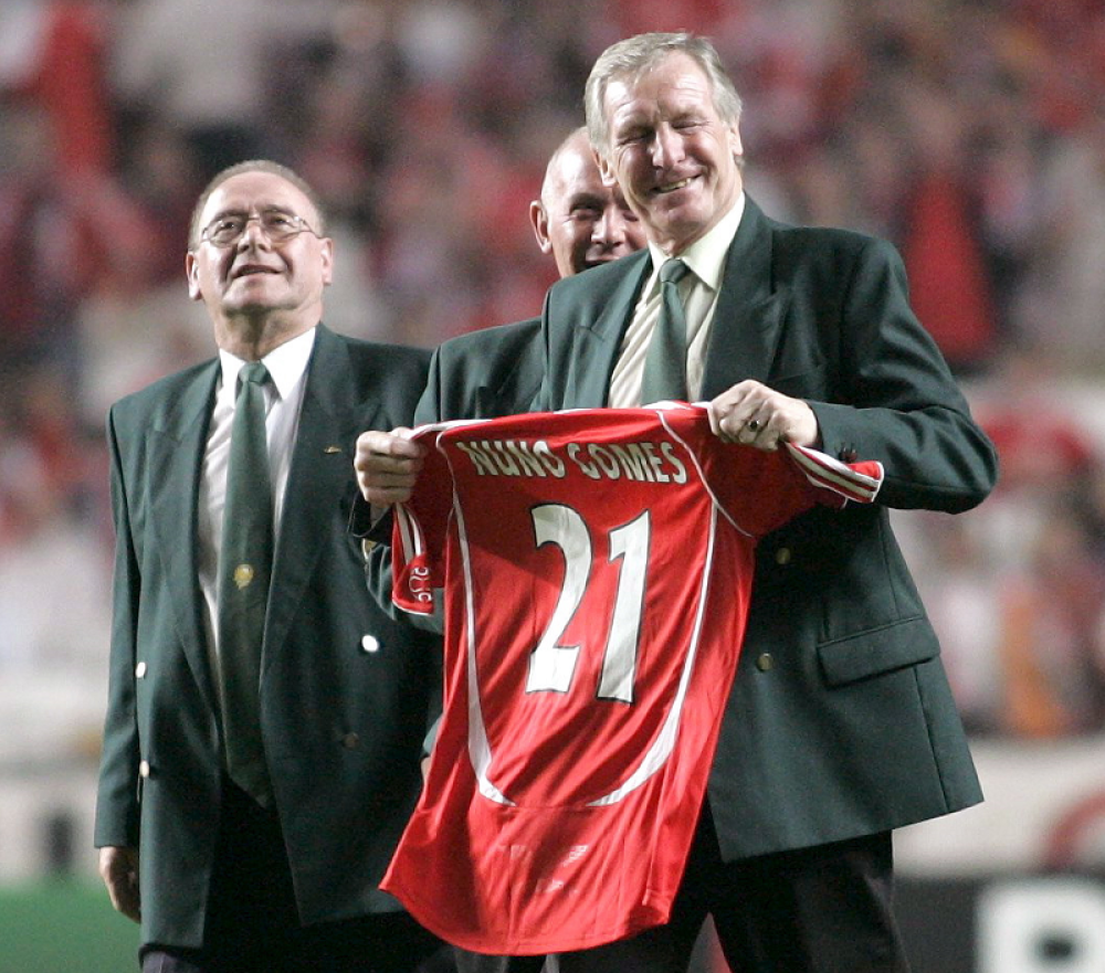 Preminuo legendarni britanski fudbaler! (FOTO)