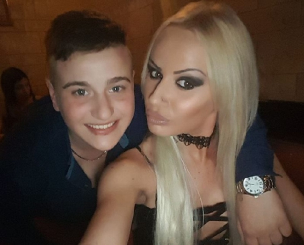 Dragana koja je poginula kod Mladenovca se družila sa Atinom Ferari: Starleta se oprostila od prijateljice potresnom porukom!