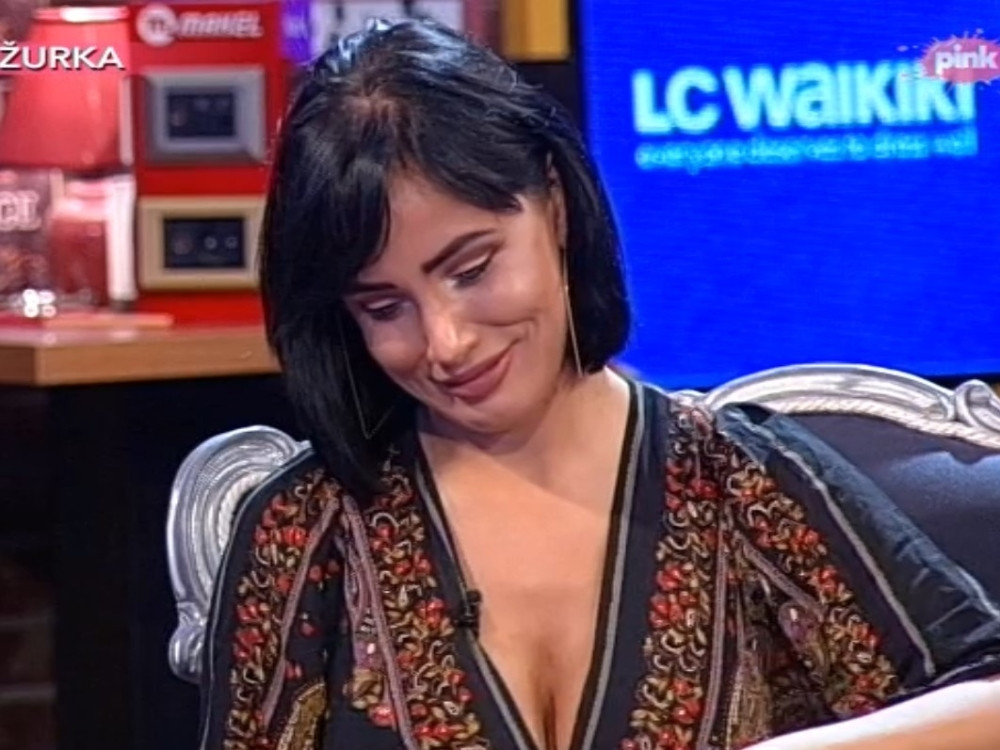 Isplivala strogo čuvana TAJNA novog dečka Aleksandre Subotić: Bio u vezi sa PEVAČICOM koju su svi želeli devedesetih! (FOTO)