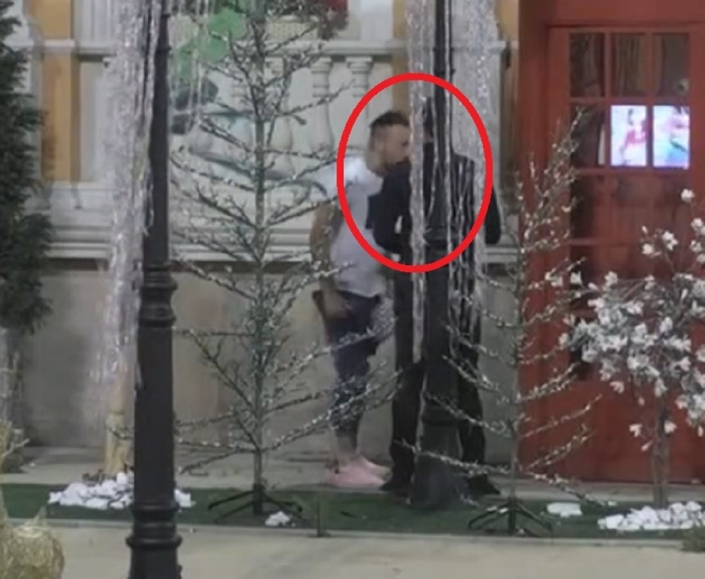 Lazar KONAČNO priznao šta oseća prema Davidu! Njegove emocije su iskrene!