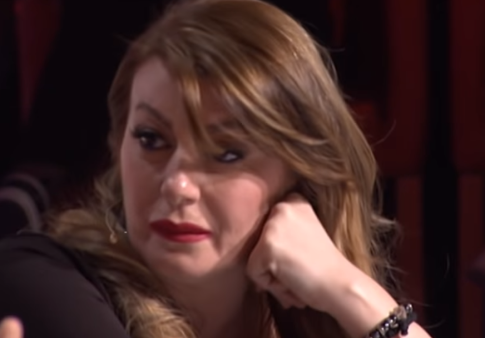 Viki Miljković skočila sa stolice usred snimanja "Grandove" emisije! (FOTO/VIDEO)