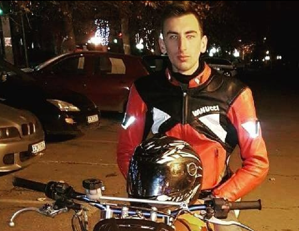 Sudar motora i putničkog vozila: Poginuo mladić (21) iz Bora