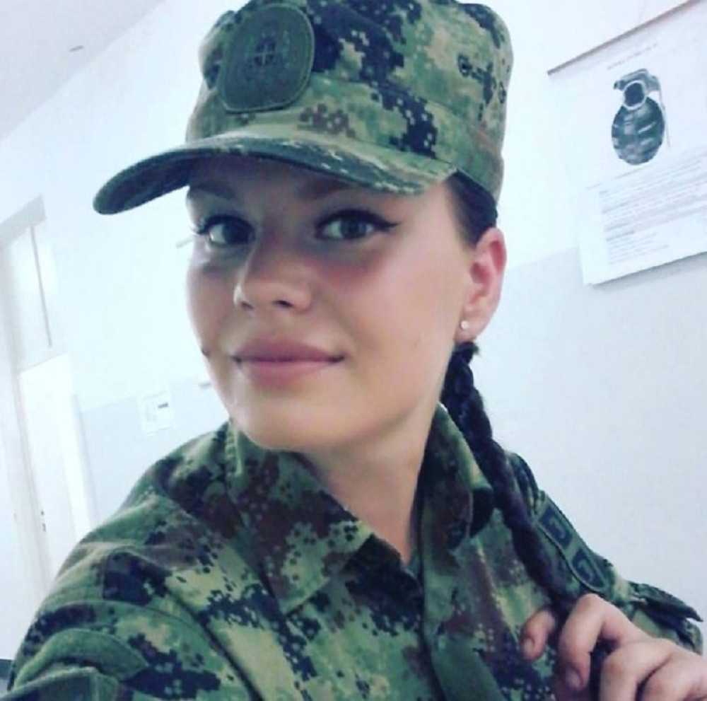 Porodica trudne pripadnice Vojske Srbije iznosi jezive dokaze koji ukazuju na UBISTVO?!