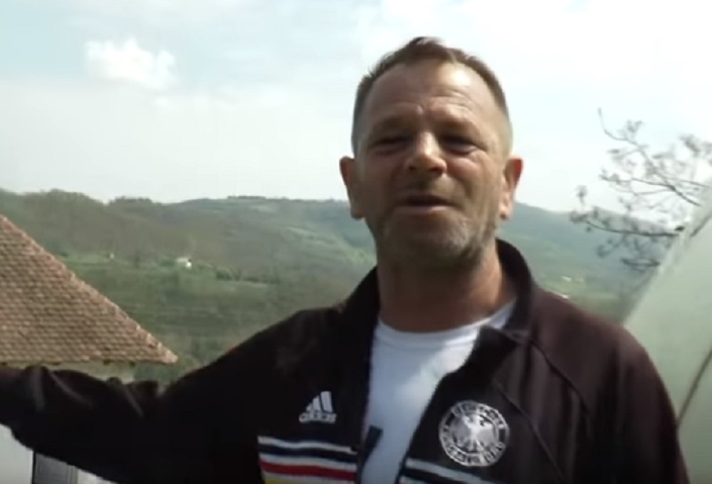 Radiša živi sa dve supruge, ima šestoro dece, a ono što su žene rekle o odnosima je pravi šok!