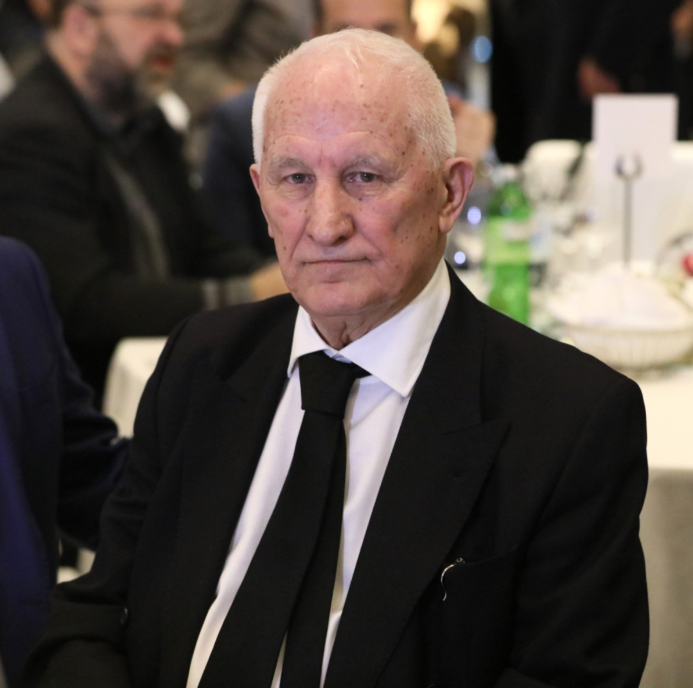 "Bog ga je pozvao u isti dan kad i Svetog Petra, mi plačemo, a on se raduje"