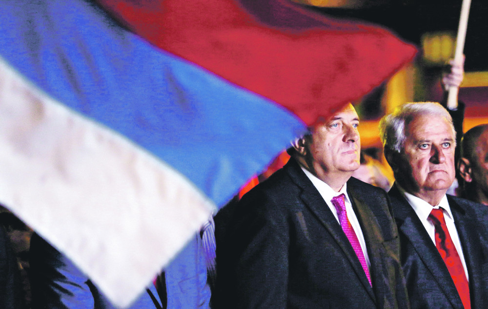 Dodik odlučio da progovori: Mi smo deo ZAVERE, ali danas, prekidamo sramni ZAVET ĆUTANJA! (VIDEO)