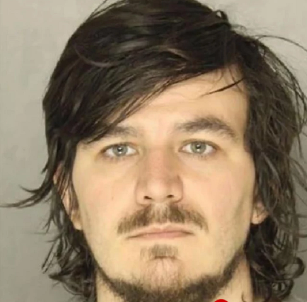 Kad je videla da je daska u toaletu podignuta, znala je da NIJE SAMA U KUĆI