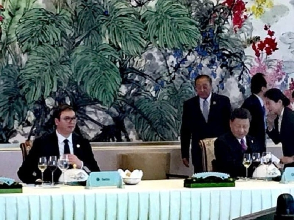 Na ručku sa svetskim liderima, Sji Đinping je učinio ovo i pokazao šta misli o Vučiću! Gest o kome će brujati ceo svet (FOTO)