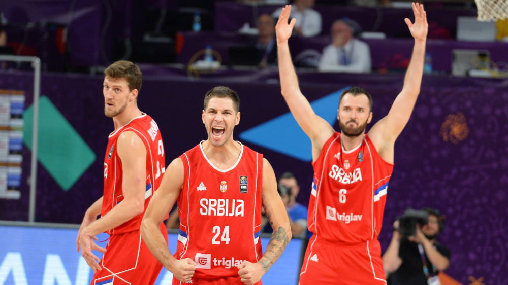 Reprezentativac Srbije pokazao brutalnu tetovažu na grudima, komentarišu svi redom, i momci i devojke (FOTO)