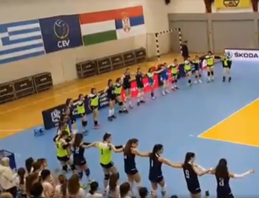 Obojkašice Grčke i Kipra odigrale Sirtaki u Srbiji i digle celu halu na noge! (VIDEO)