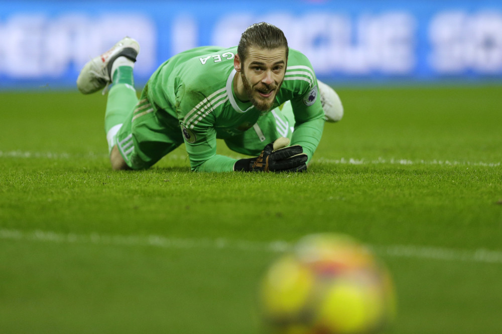 Junajted ponudio džak para svom golmanu da ostane!