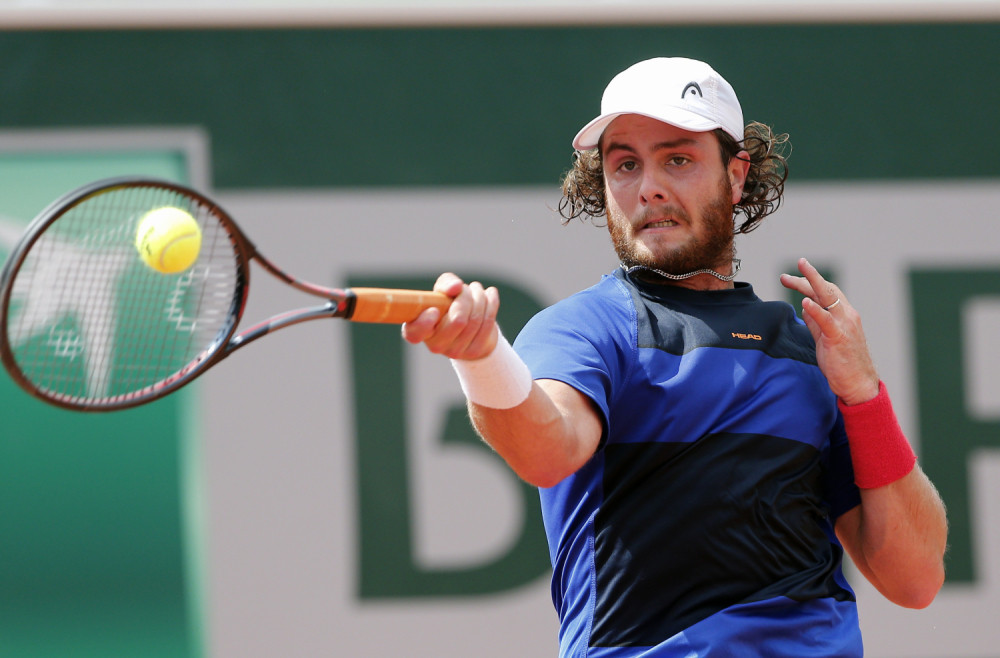 Iskoristili su ga i bacili ajkulama, ovo je njegova ispovest!