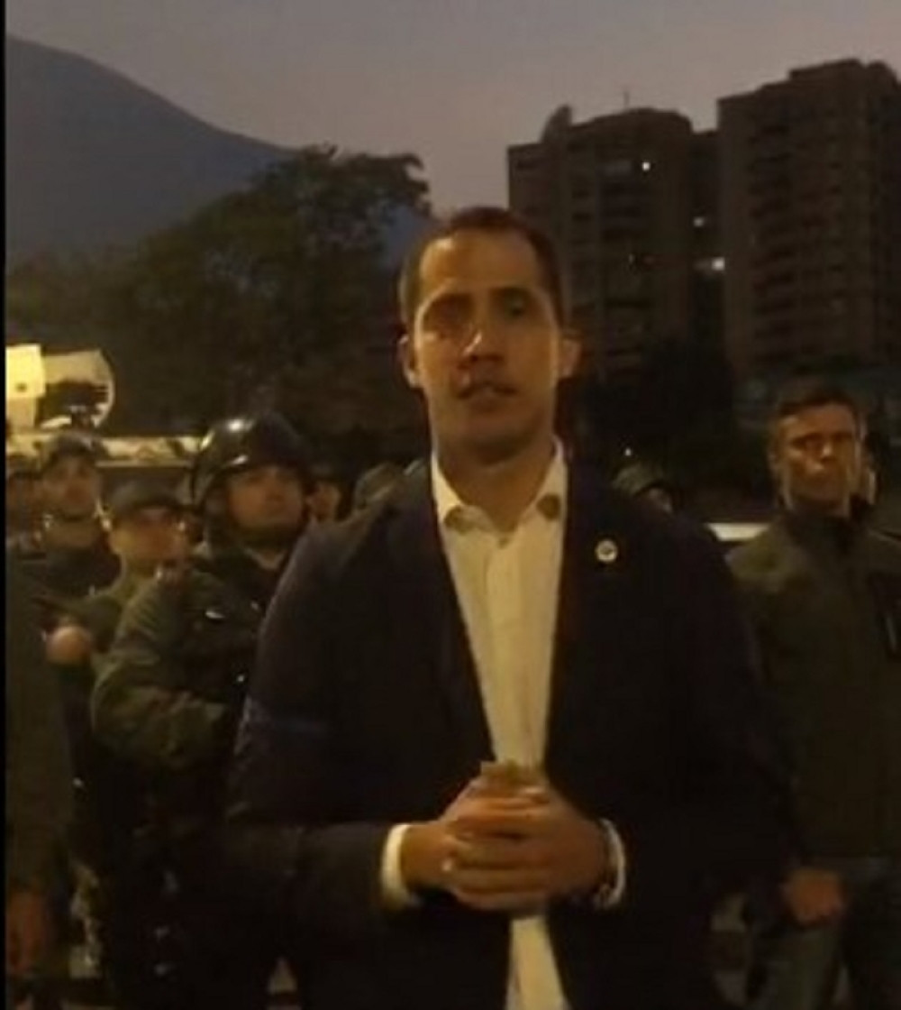 Vojni pukovnik ranjen, niko ne zna gde je Gvaido - Amerikanci poslali pretnju Rusiji!