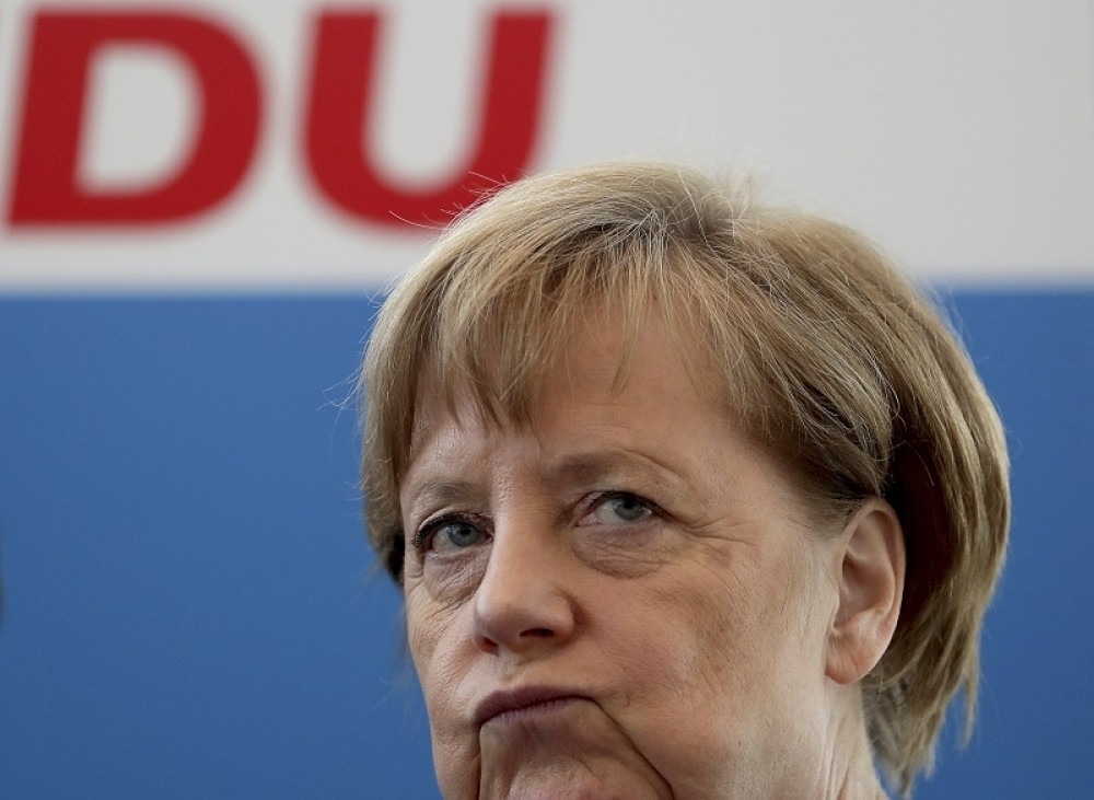 Merkelova strepi: Rusija dobila još jednog moćnog saveznika! Njenog najvećeg neprijatelja! Formiran novi FRONT koji će ih razbucati na komade!