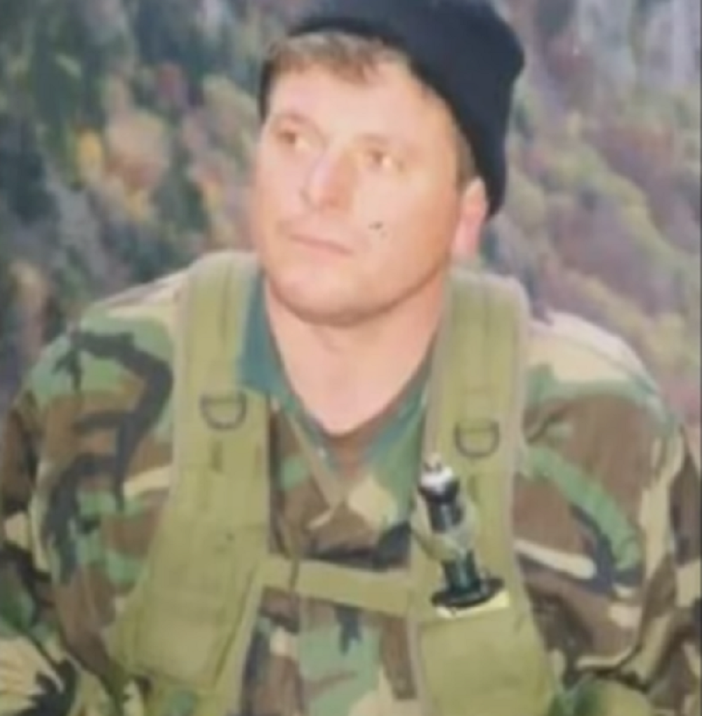 Miloš je ostao na Kosovu i branio svoj dom! Ono što je slušao tokom napada Šiptara otkriva simboliku njegovog postupka!