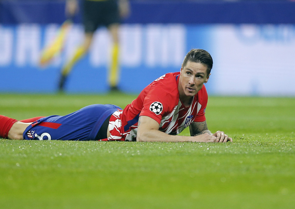 U Liverpulu je pisao istoriju, smejali su mu se dok je igrao za Čelsi, a sada je postao zver! (FOTO)